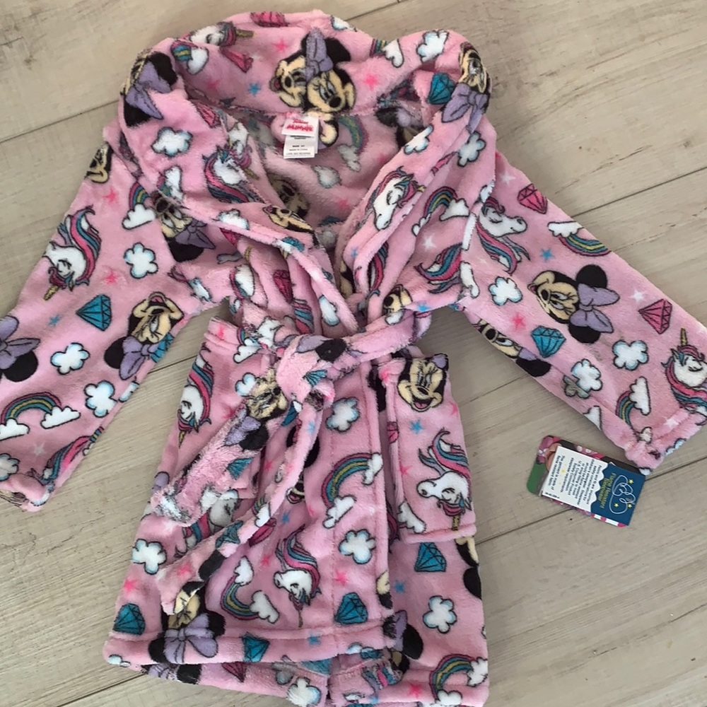 Minnie Mouse pink robe, size 3T NWT